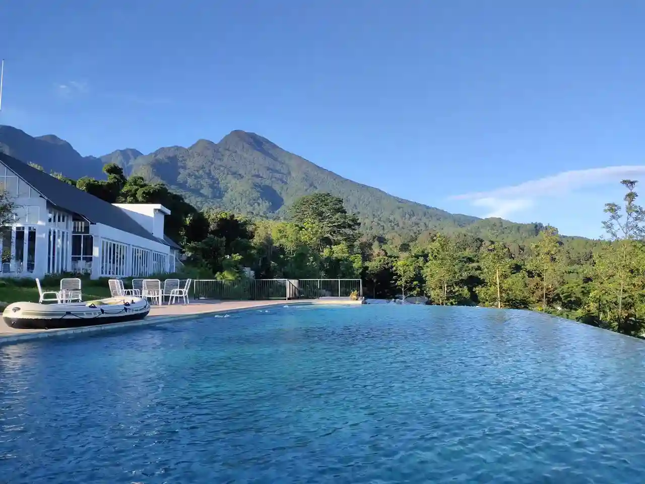 Leuweung Geledegan Ecolodge Bogor